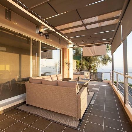 Messinian Sunset Villa กาลามาตา ภายนอก รูปภาพ