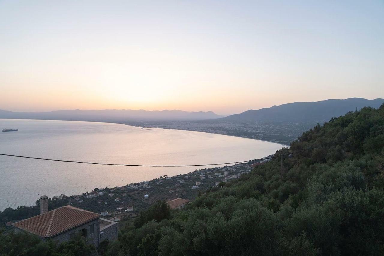 Messinian Sunset Villa กาลามาตา ภายนอก รูปภาพ